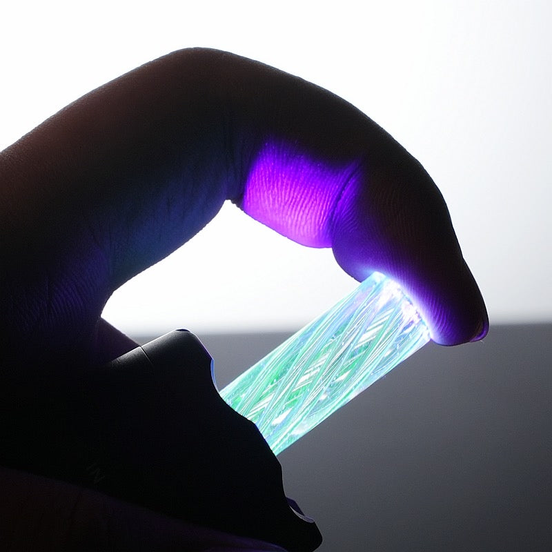 UV Reactive Spiral Borosilicate Insert