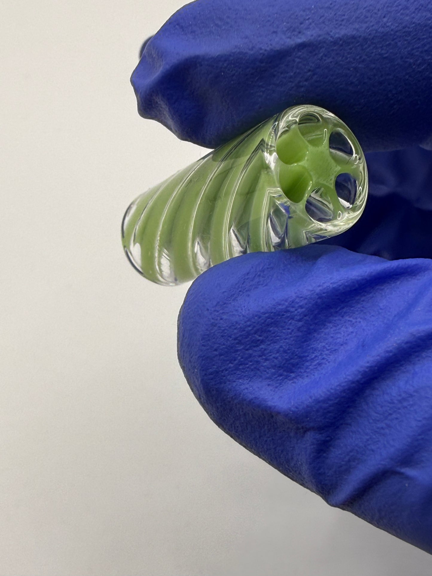 Green spiral glass tip-12 x 30 mm