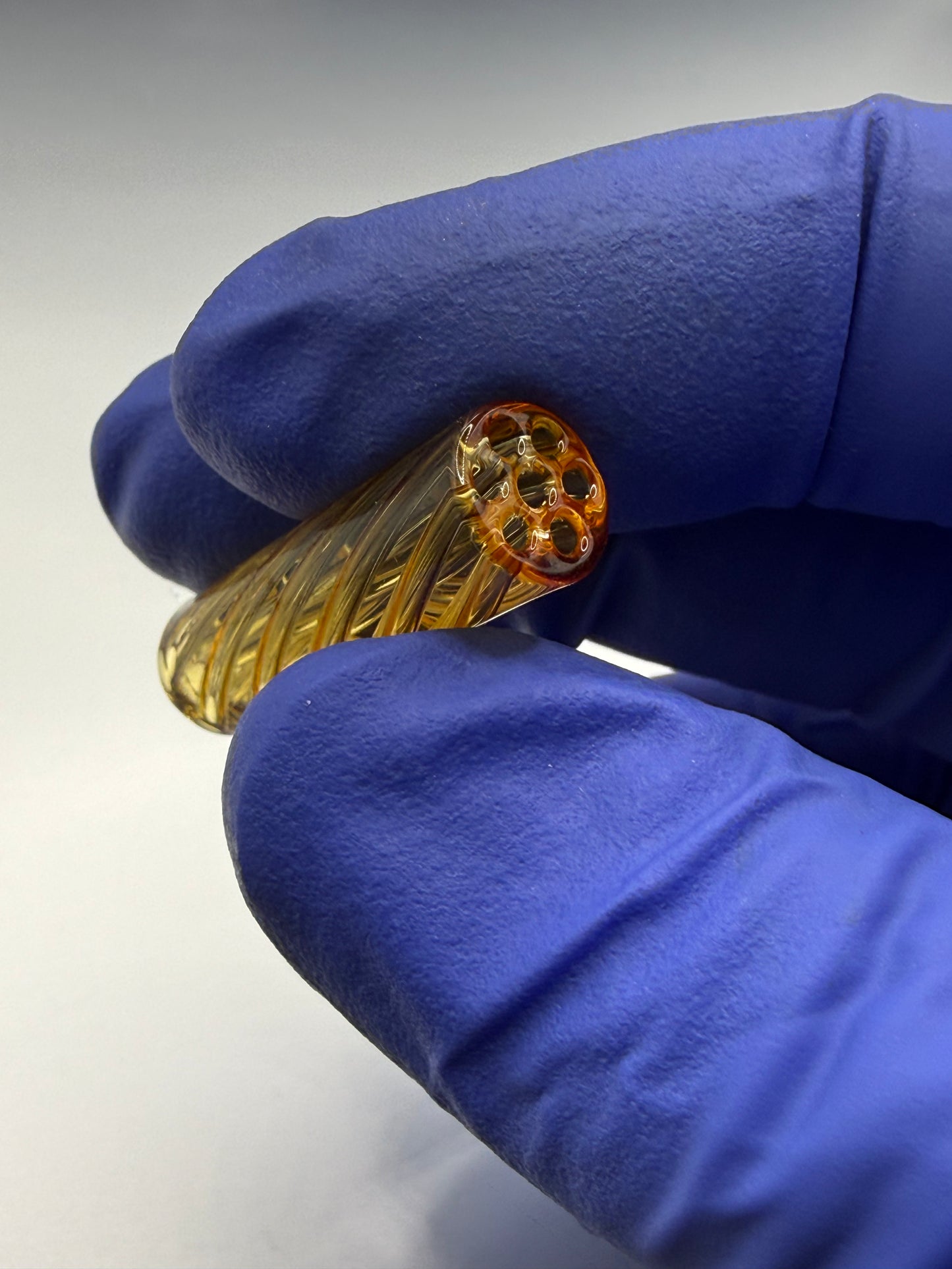 Amber Honeycomb Spiral Glass Tip 9x30mm | Smooth Pull Multi-Hole Filter
