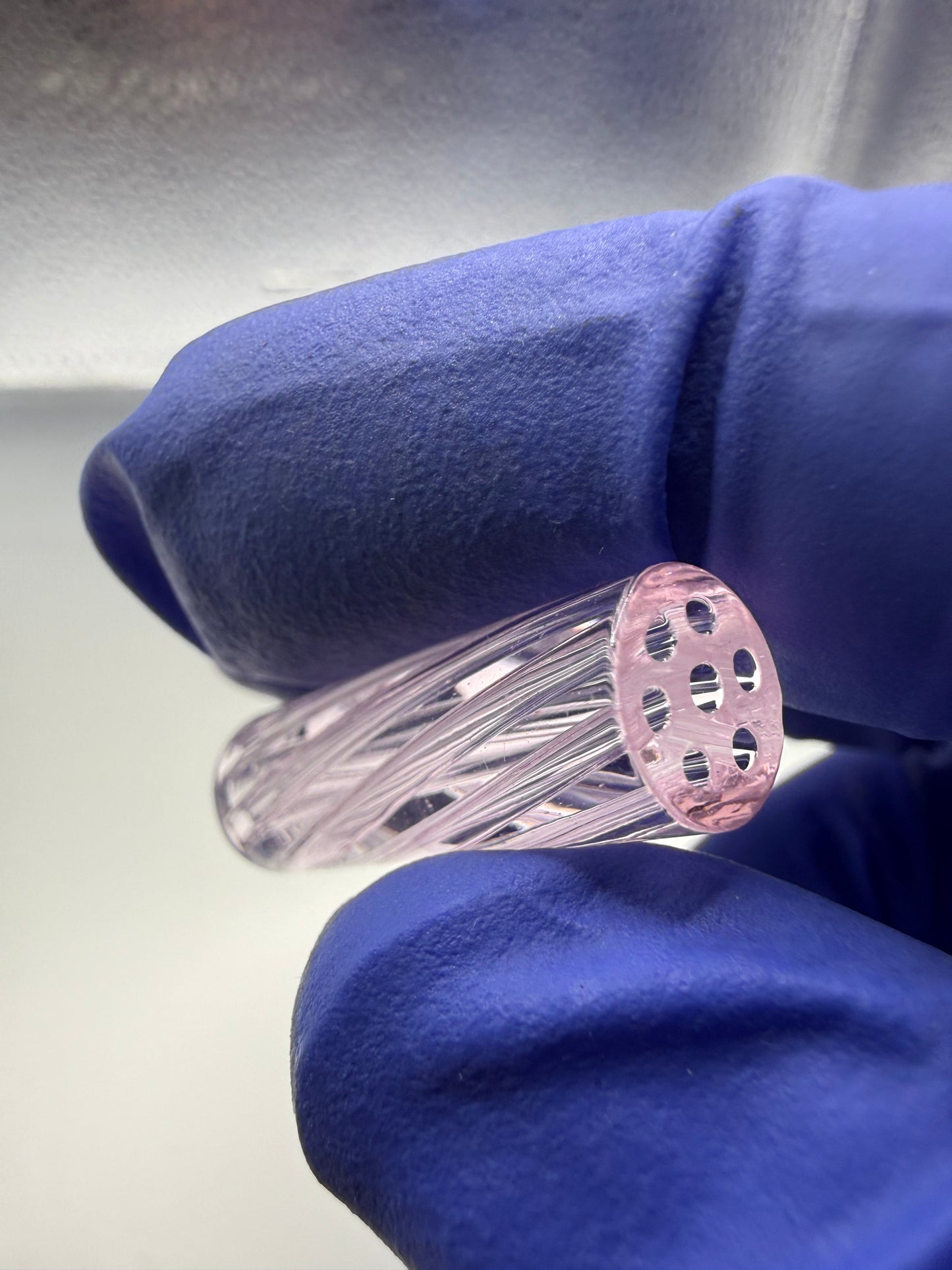 Rose Pink Spiral Glass Tip 9x30mm | Multi-Hole Honeycomb Filter